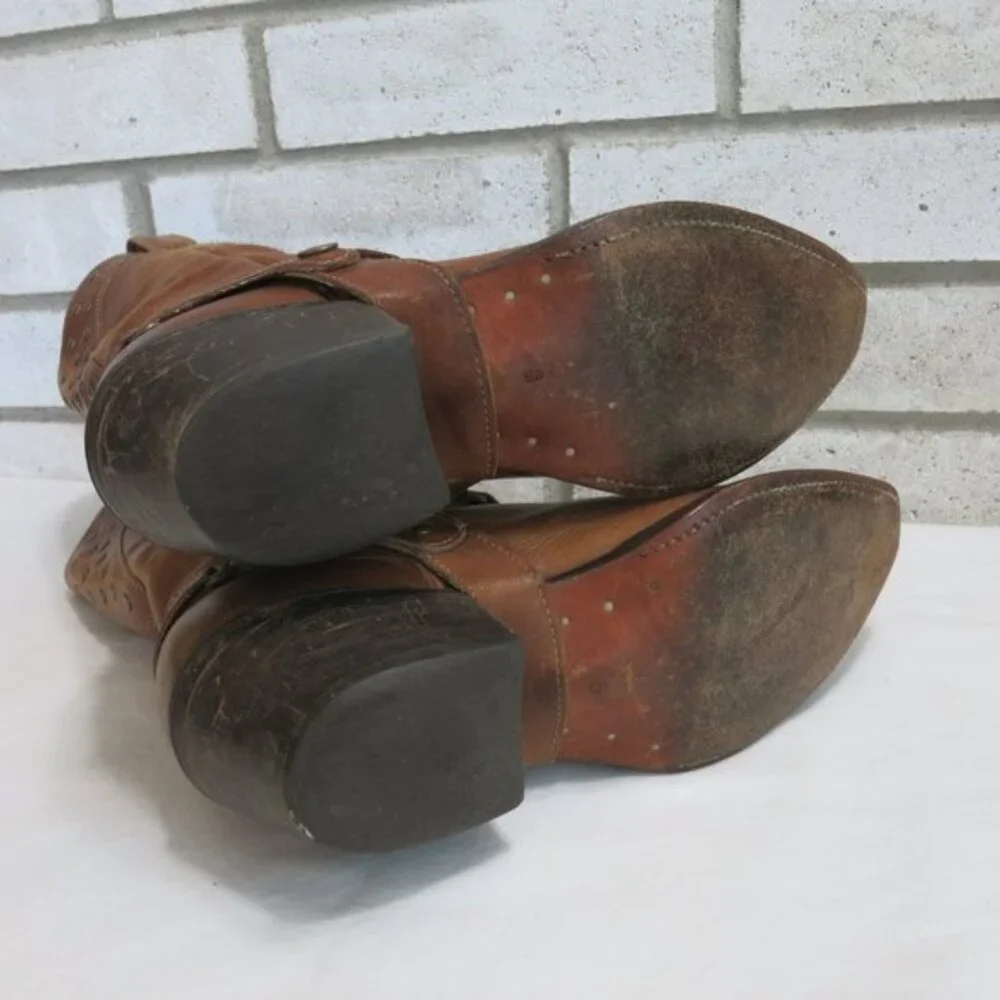 Sak's Fifth Avenue Oil Tanned Studded Leather Kicker Western Cowgirl Boots Sz 8 - Picture 2 of 7